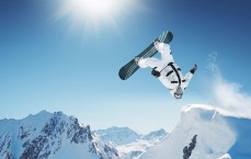 中彩网_居莱尔左路妙传险造杀机，门将神勇化解魔法传球