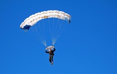 【中彩网】队报：马竞想引入李刚仁，巴黎不会在冬窗放走他并可能续约