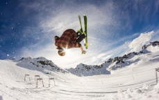 体彩网-邵佳一回应孙继海争议，草根与外援需经中乙锤炼 表现卓越方可晋级中超与国足